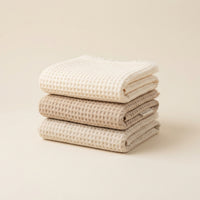 100% Muslin Cotton Burp Cloths 3-Pack (FREE) View 1