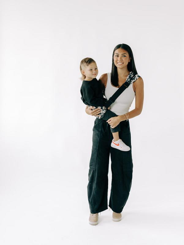 Tushbaby LiftOff Toddler Sling